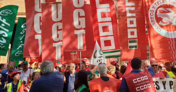 Landmark agreement reached in Spanish postal service as workers see wages and benefits increase