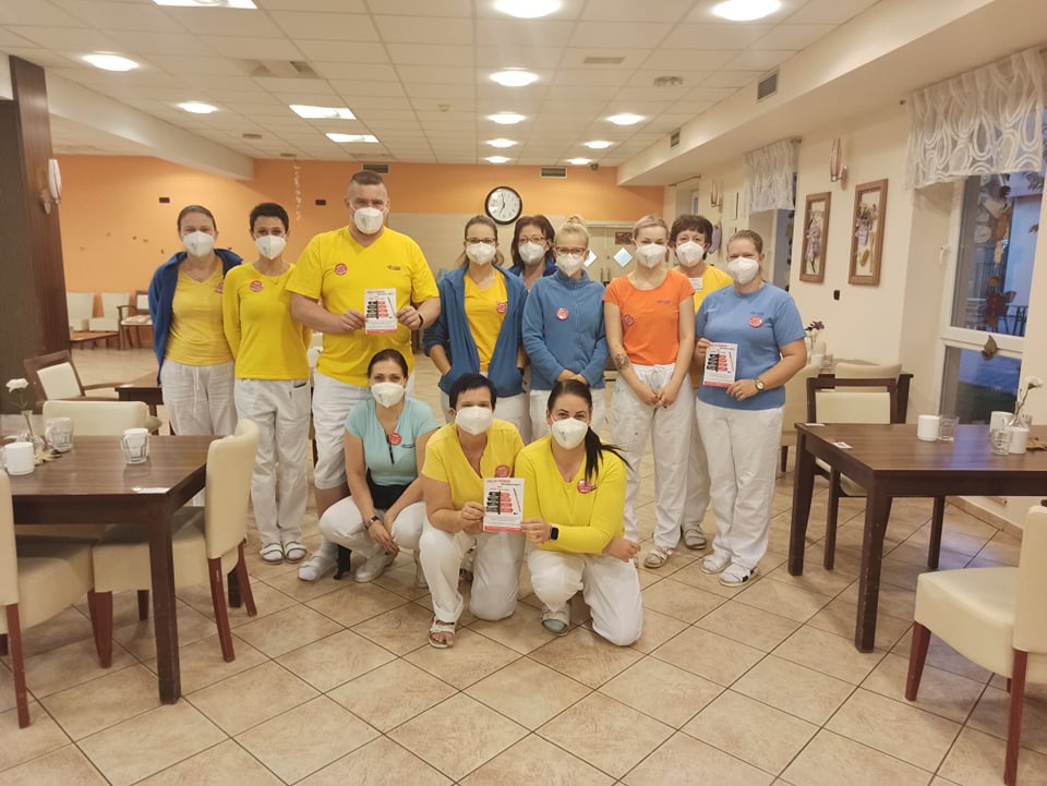 Essential Workers win first agreement at Czech nursing home