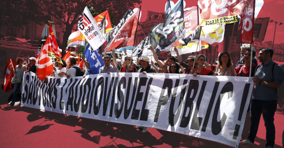 Solidaritet med France Télévisions anställda som strejkar för att försvara de offentliga sändningarna