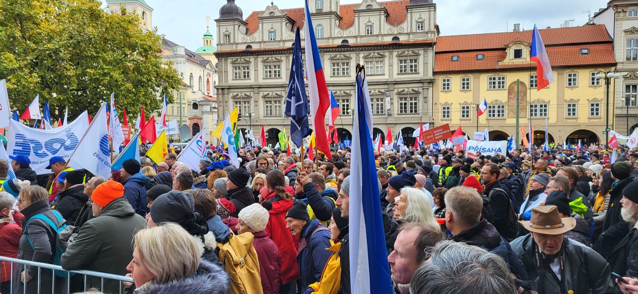 UNI Europa stands in solidarity with Czech national strike