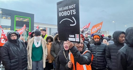 Amazon strike wave keeps growing in UK 