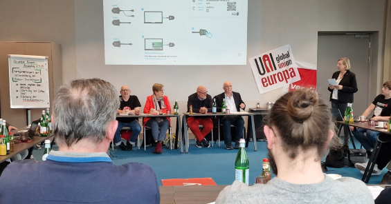 Nach dem Verbot der Amazon-Lobby koordinierte UNI die Besuche von Europaabgeordneten bei Arbeitnehmern und Gewerkschaften in vier Ländern