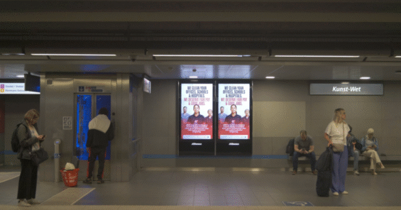 “We deserve fair pay & good jobs”: European unions launch billboards in Brussels metro for social EU procurement reform