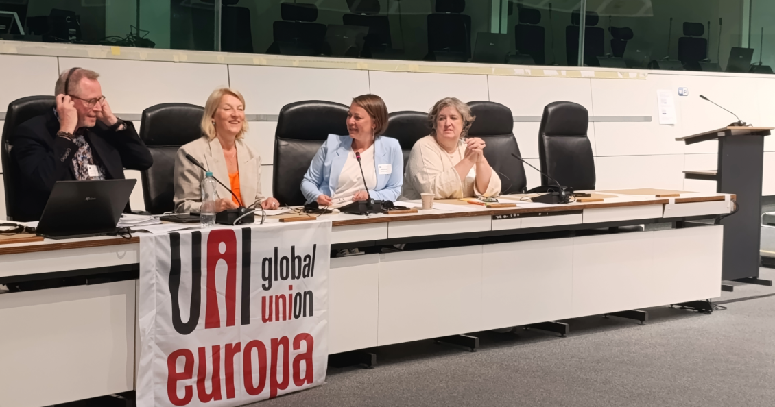 UNI Europa Finance leads the charge for gender equality and responsible sales